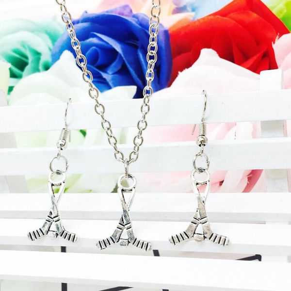 

2018 горячие продать популярные антикварные серебряный 3d хоккей прелести движение кулон ожерелье серьги набор творческих женщин ювелирные и, Silver