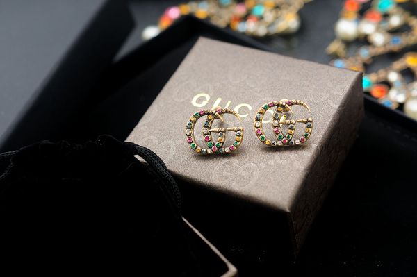 

factory price luxury letter pearl diamond stud earrings fashion bee insect metal earrings with box, Slivery;golden