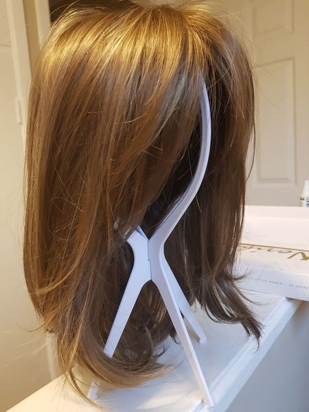 

kenzie wig by noriko in mochaccino, Black;brown