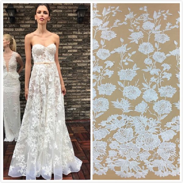 

wholesale nigerian french embroidered lace fabric appliques flower wedding lace flowers embroidered wedding dress lace fabrics 5yards, White;gold