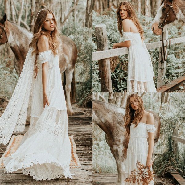 2019 Abiti da sposa bohémien Off The Shoulder Sweep Train Appliqued Custom Made Boho Beach Abito da sposa Plus Size Abiti da sposa estivi