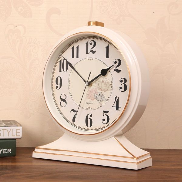 2019 2018 New 10 Metal Despertador Electronic Desk Clock Large Retro Mute Table Bedroom Office Stopwatch Antique Style Circular From Cansou 58 39