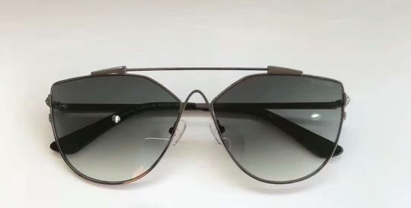 

women dakota tf 0563 shiny black plastic sunglasses light grey gradient sunglasses with original case, White;black