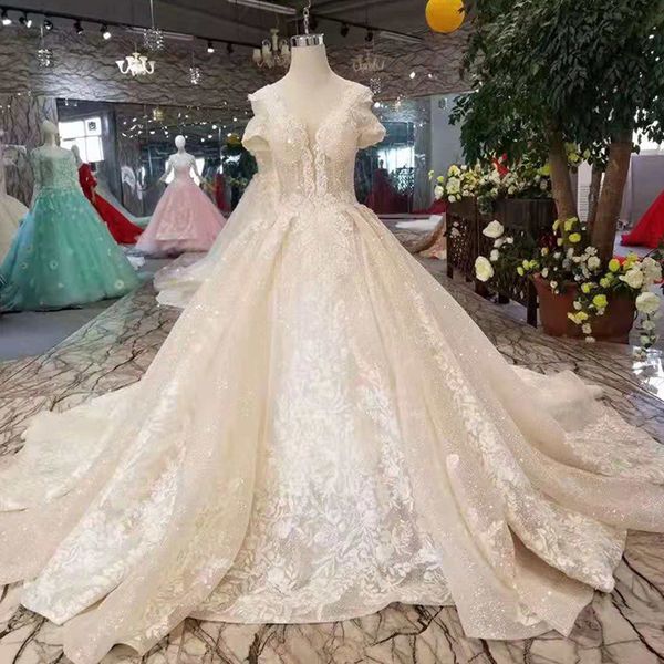 

блеие кѬђжева вадебне пла женин пеиалне Ѭђкава болой е индив White