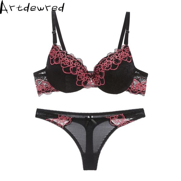

2018 brassiere embroidered underwear abc cup new good quality women set push up lace bra thong sets y18101502, Red;black