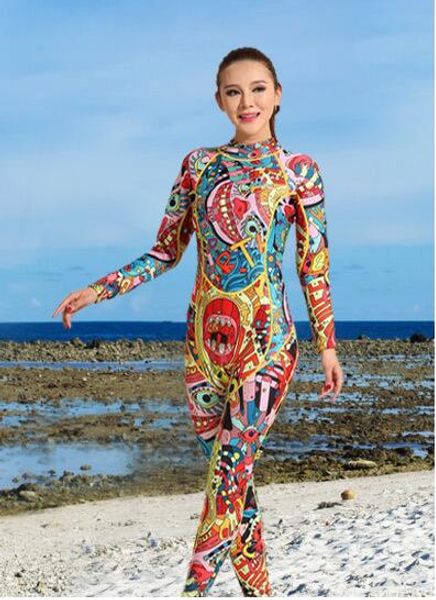 

Roupas de Banho & Roupas Secas cgc1818