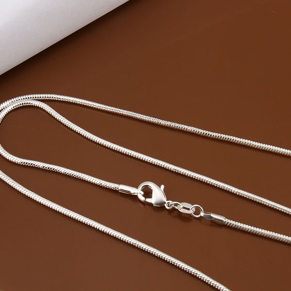 

whole salec010 2mm factory pr925 stamped silver plated 2mm snake necklace chain fashion jewelry chains 5pcs/lot