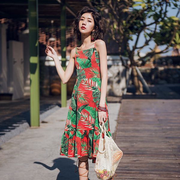 

2018 beach holiday bali beach dress halter lace was thin strap dress, White;black