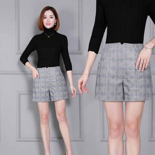 

2019 autumn and winter new print high waist slim wide leg shorts k19, White;black