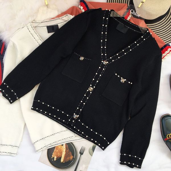 

2018 the new small sweet aristocratic wind heavy hammer bead v-neck knitting cardigan sweater long-sleeved short coat, White;black