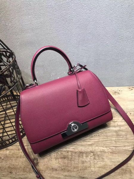 

hand-held shoulder bag imported epsom leather palm pattern custom-grade hardware semi-manual suture detail processing