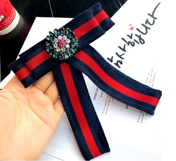 

2018 bow pins brooches women pin brooches promotion real ribbon trendy broches jewelry bow brooch vintage collar pin corsage shirt collar, Gray