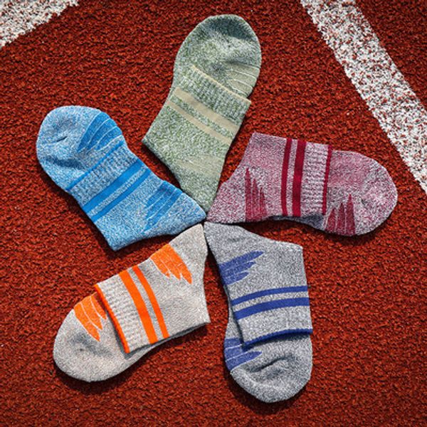 

striped men socks professional comfortable elasticity breathable trekking riding bicycle male socks fashion 5 color size, Black