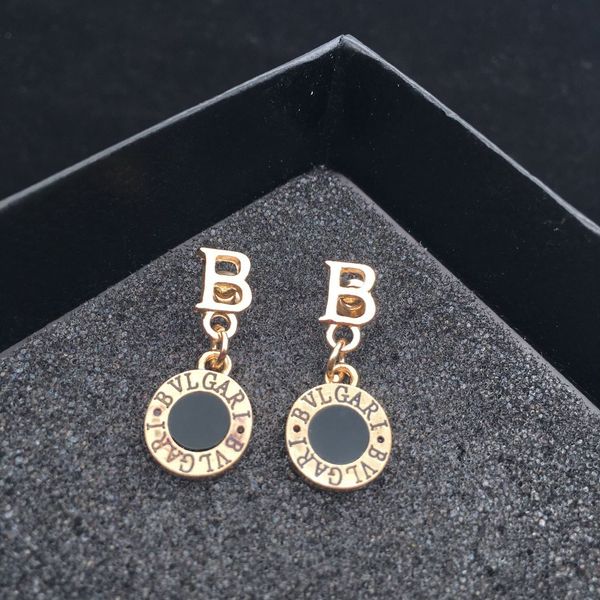 

Brinco de Orelha Inteira Ear Cuff replica3025