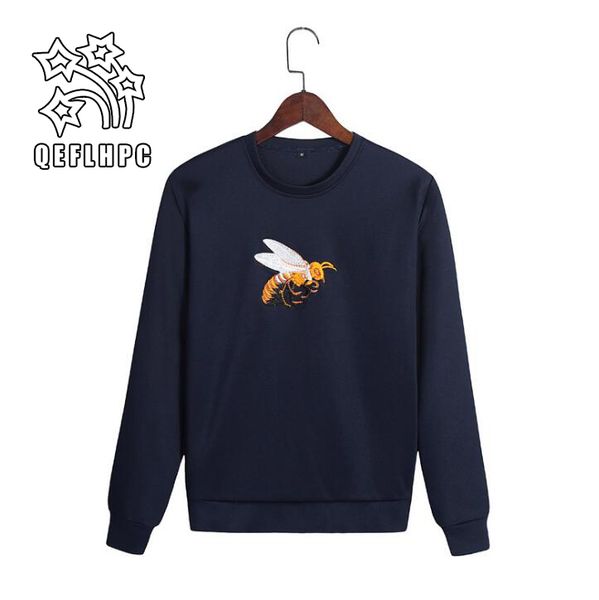 

man's t-shirt. long sleeves. spring and autumn. casual fashion men's t-shirts. 95% polyester. men's tees. crew neck. men&#039, White;black