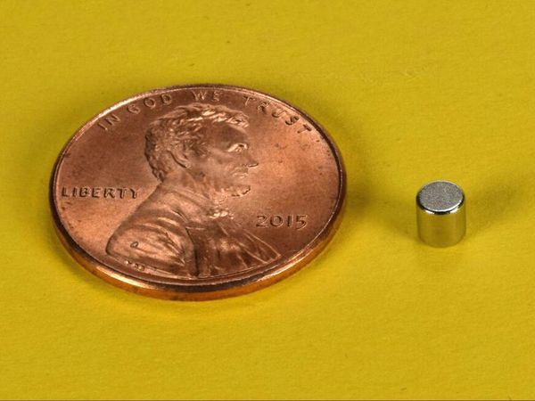 

2000pcs ndfeb magnet disc d22 diameter 1/8''x1/8'' about 3.175x3.175 mm strong neodymium magnets rare earth magnets perm