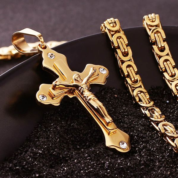 Colares Cruz de aço Inoxidável de alta qualidade Multi-camada Cristão Jesus Crucifixo pingente de Ouro Motociclista Cadeia Para Os Homens Hip-Hop Do Punk Jóias