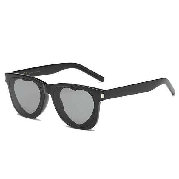 

2018 sunglasses women brand designer cool sun glasses for men luxury rhinestone retro love heart shape summer glasses shades nx, White;black