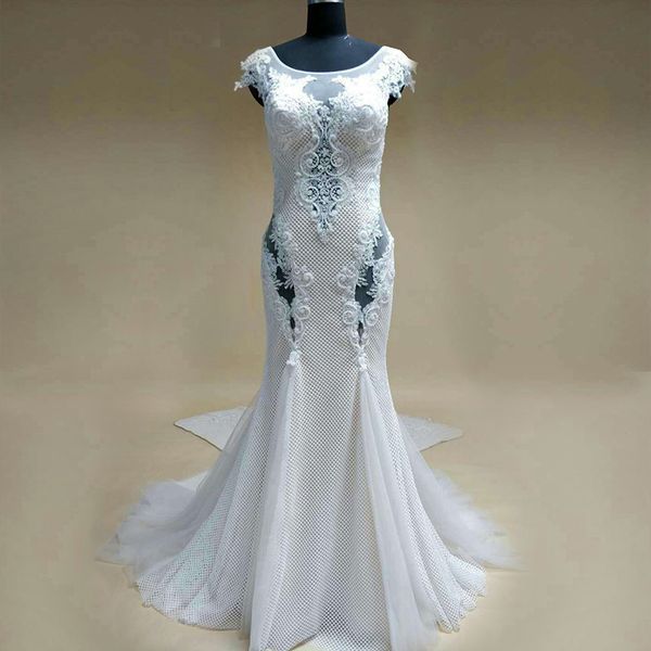 

лонова ко Ѭђалка вадебне пла иллзи o еи cap Ѭђкава молни л обѬан, White