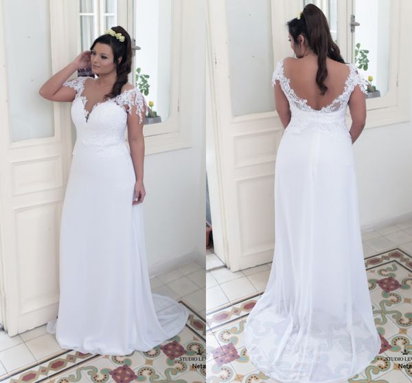 2018 Abiti da sposa sexy con scollo a V aperto sul retro Plus size Applique Pizzo Beach Elegante con maniche corte Abiti da sposa in chiffon