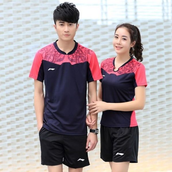 camisetas deportivas para hombres y mujeres