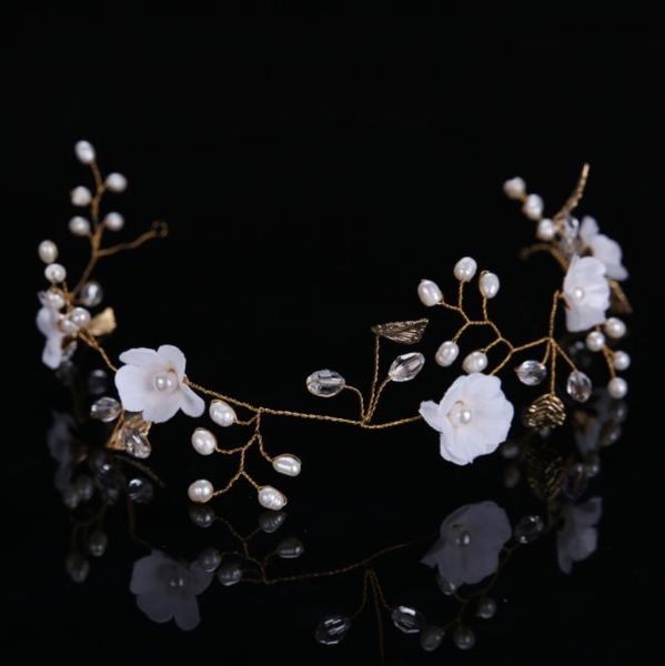 

brides, korean hand-made, solid silk flowers, bridal headwear, garlands, garlands, accessories.handmade freshwater beads, golden leaves, flo, Slivery;golden