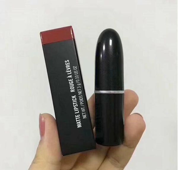 2020 NOVA MARCA Batom Matte Lip Cosmetic À prova d'água 12 cores 3g tubo de plástico Frete grátis