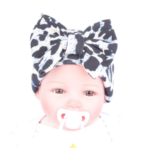 Attache Sucette pour Bebe Personnalis/é Prenom 10 Lettres Autoris/ées Silicone Dentition Attache T/étine pour Fille Sucette Cha/îne titulaires avec Perles En Silicone Jouets De Dentition Orange