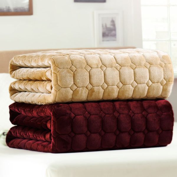 

2016 new summar warm and soft blanket noble and elegant velvet mattress on bed coral fleece flaneel warm throw