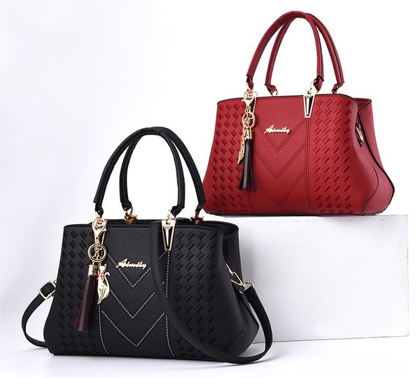 

2018 маленькие дамы сумочка повседневная мода женщина сумка высокого качества pu креста тела сумки на ремне сумки сумки мягкие abe-9308