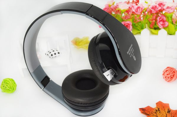 

Беспроводная гарнитура с голубым зубом, складная карта, тяжелый бас, бег музыки, т