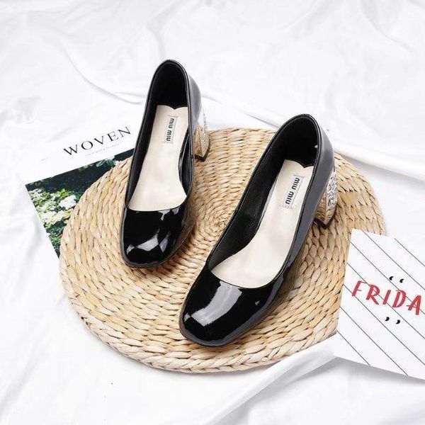 

Sapatos clássicos wg99