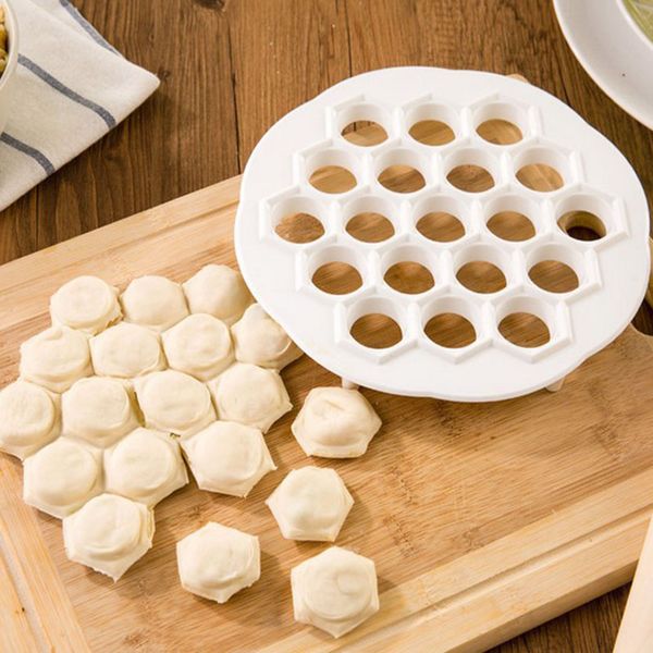 

diy кухня кондитерские инструменты белый пластиковые пельмени плесень чайник тесто пресс пельмени 19 отверстий пельмени чайник плесень инстр