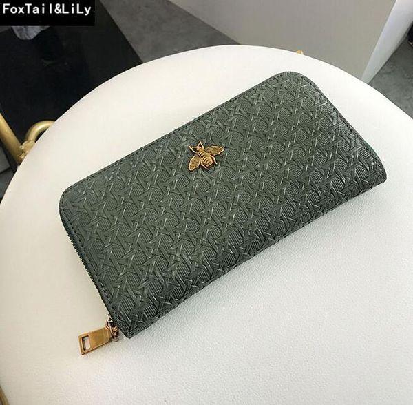 

factory direct selling women bag retro woven long wallet personalized hollowed out brand wallet fashion embossed leather womens wallet, Red;black