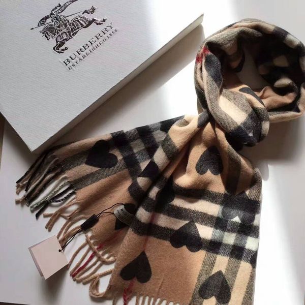 

Cachecóis emma_fashion