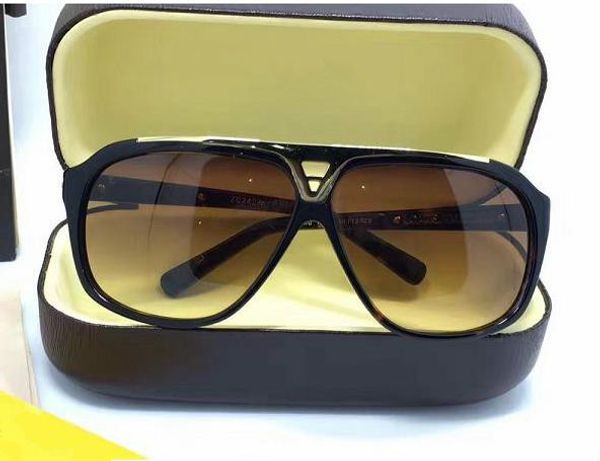 

color su dvelf, White;black