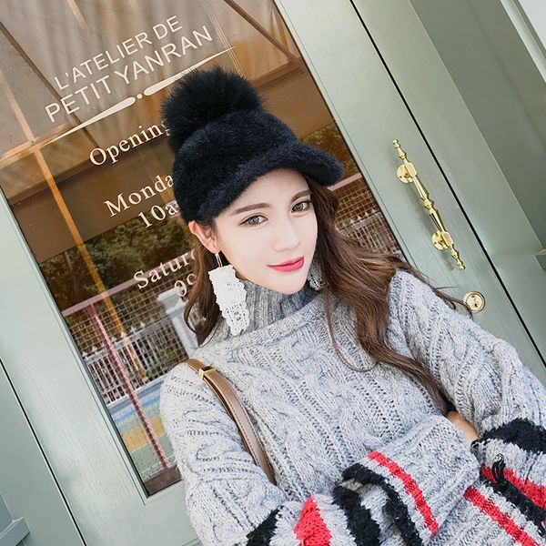 

autumn and winter british hat female imitation mane equestrian hat korean fashion retro wavy dome felt, Blue;gray