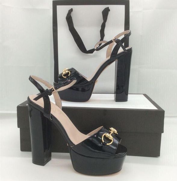 

Новые поступления лакированная кожа острые каблуки женщины уникальный дизайнер