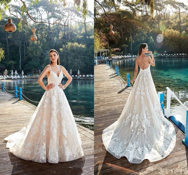 

criss-cross backless wedding dresses lace appliques a line sweep train bridal gowns robe de mariee ba9991, White