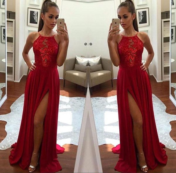 

2018 длинные красные платья выпускного вечера кружева холтер сторона сплит шифон формальные вечерние знаменитости платья партии летний пляж, Black;red