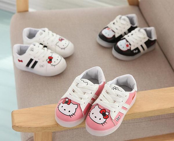 

2018 Fashion LED Hello Kitty Lighting shoes cool First Walkers Cute Baby Boys Girls Toddler Shoes Shining casual baby casual shoes