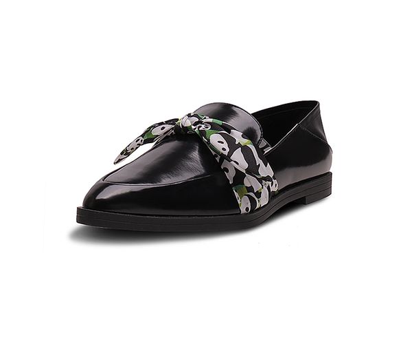 

ladies casual low heel shoes women black shoes women leather shoes with printed ribbons 2018 autumn new style