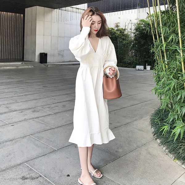 

2018 korean version the new temperament fairy sweet lantern sleeve waist medium and long section women dresses, White;black