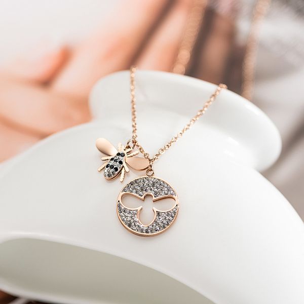 

2018 new fashion jewelry crystal from titanium steel bee necklace female fit for women as party gifts, Silver