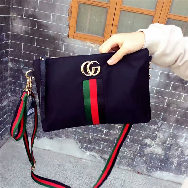 

New women houlder bag luxury nylon cro body bag handbag famou de igner pur e female me age bag