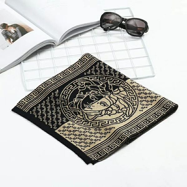 

Cachecóis yiyi73832018