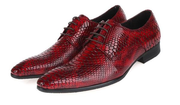 

personality luxury men red leisure leather shoes fashion designer pointed toe python snake pattern party shoes black 37-44