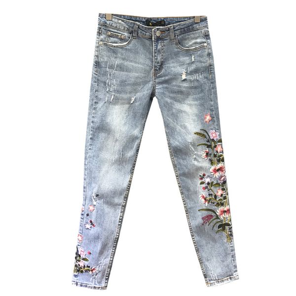 

2018 spring women's fashion embroidery ankle length jeans, Blue