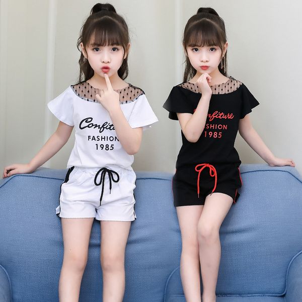 Bebek Kız Giysileri Setleri Outifits 2018 Yeni Sevimli Yaz Çocuklar Kız pamuk Gazlı Bez Omuz Kısa Kollu T-shirt + Kısa Pantolon 2 Adet Setleri 2 Renkler