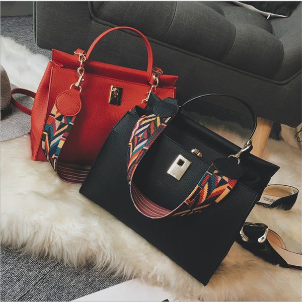 

2017 women bags black women messenger bags fashion women leather handbags trapeze color straps shoulder bags bolsa feminina 814 d18102407